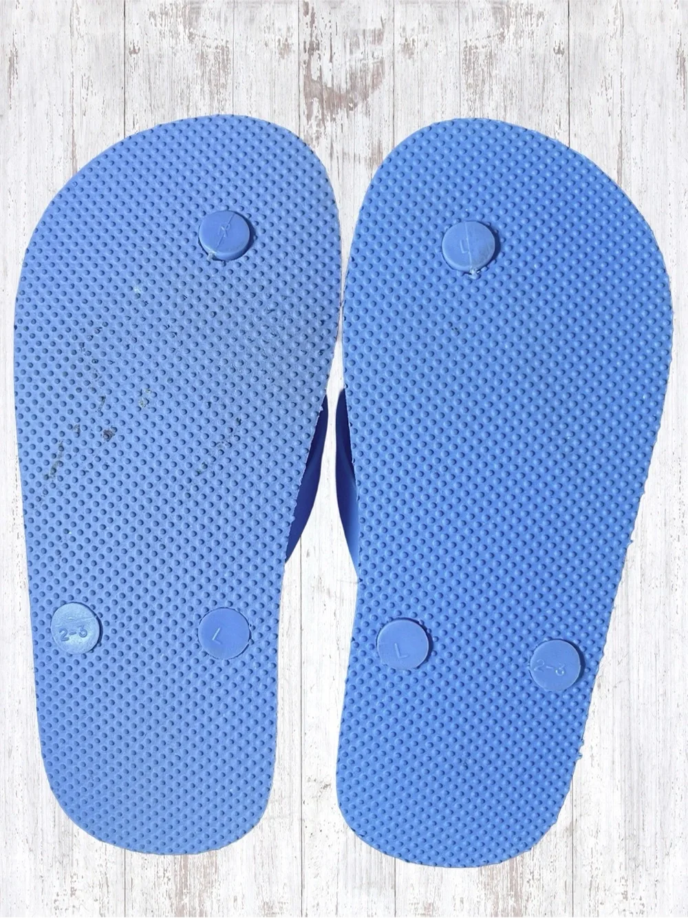 Athletic Works Blue Flip Flops Size Boy (L) 2-3. Only worn once!